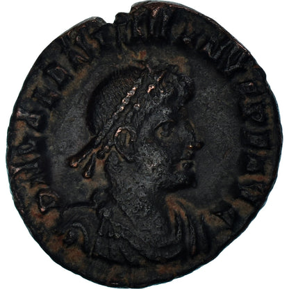 Acuñar, 
  
  Valentín yo, 
  
  Follis